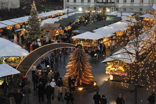 Al Consiglio Appartamento Trento Exterior foto
